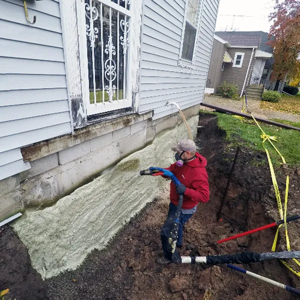 foundation spray foam.webp